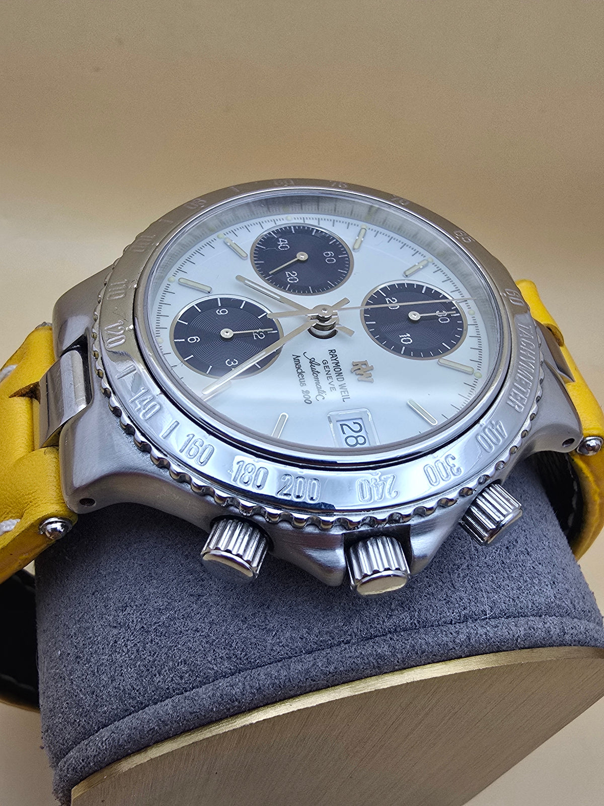Raymond Weil Amadeus 39.5mm Cronograph