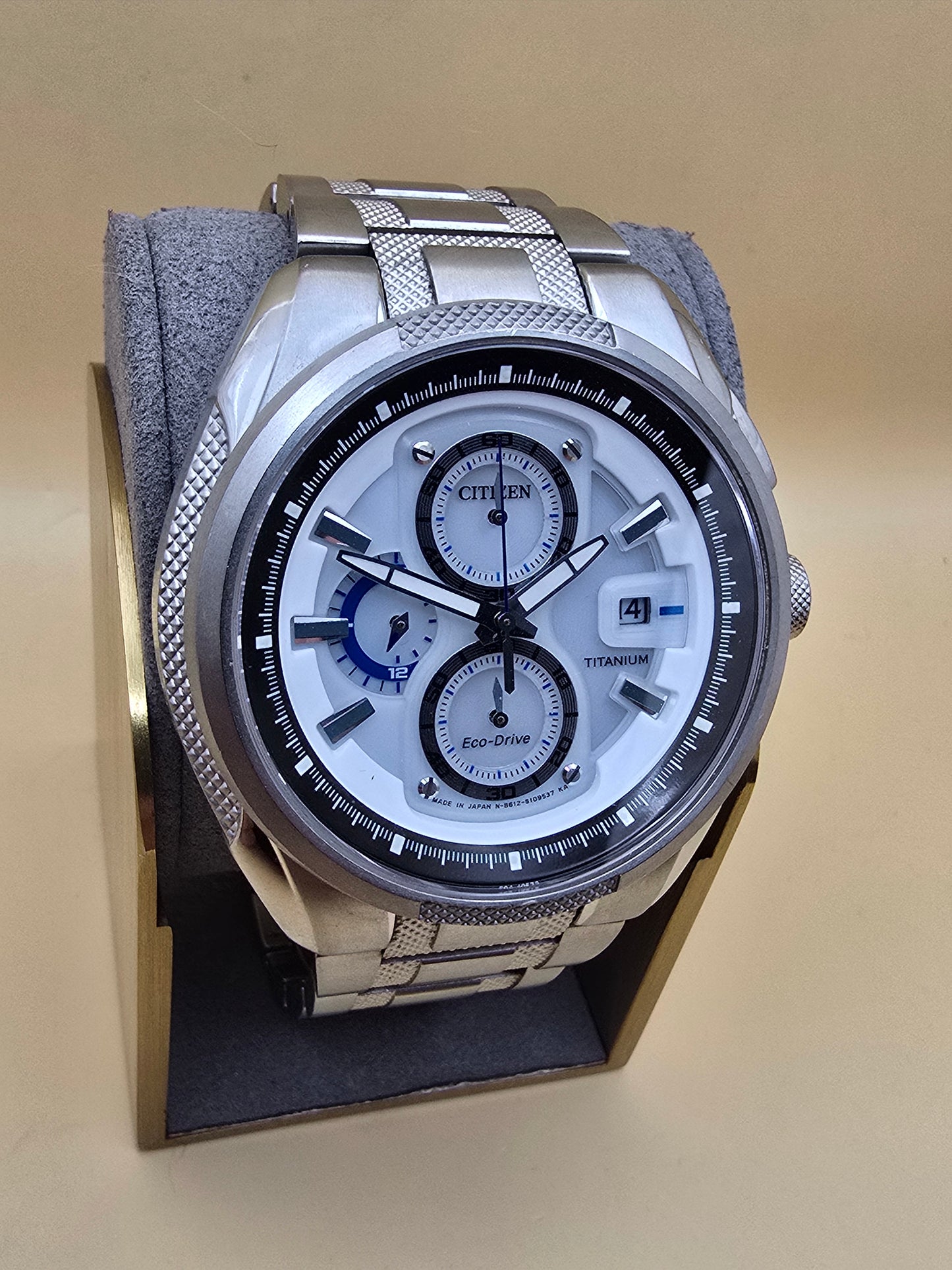 Citizen Super Titanium 42mm cutie originală