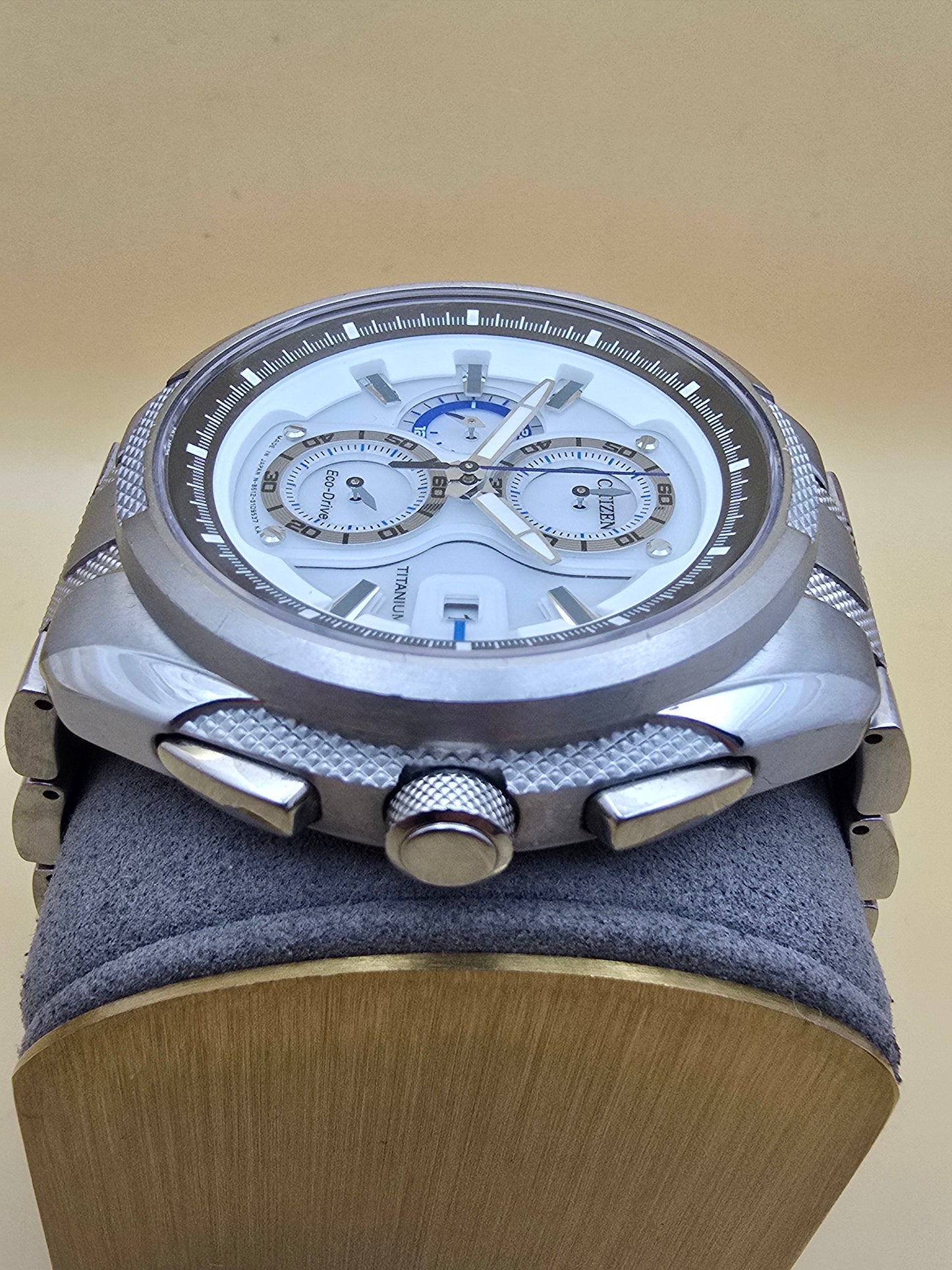 Citizen Super Titanium 42mm cutie originală