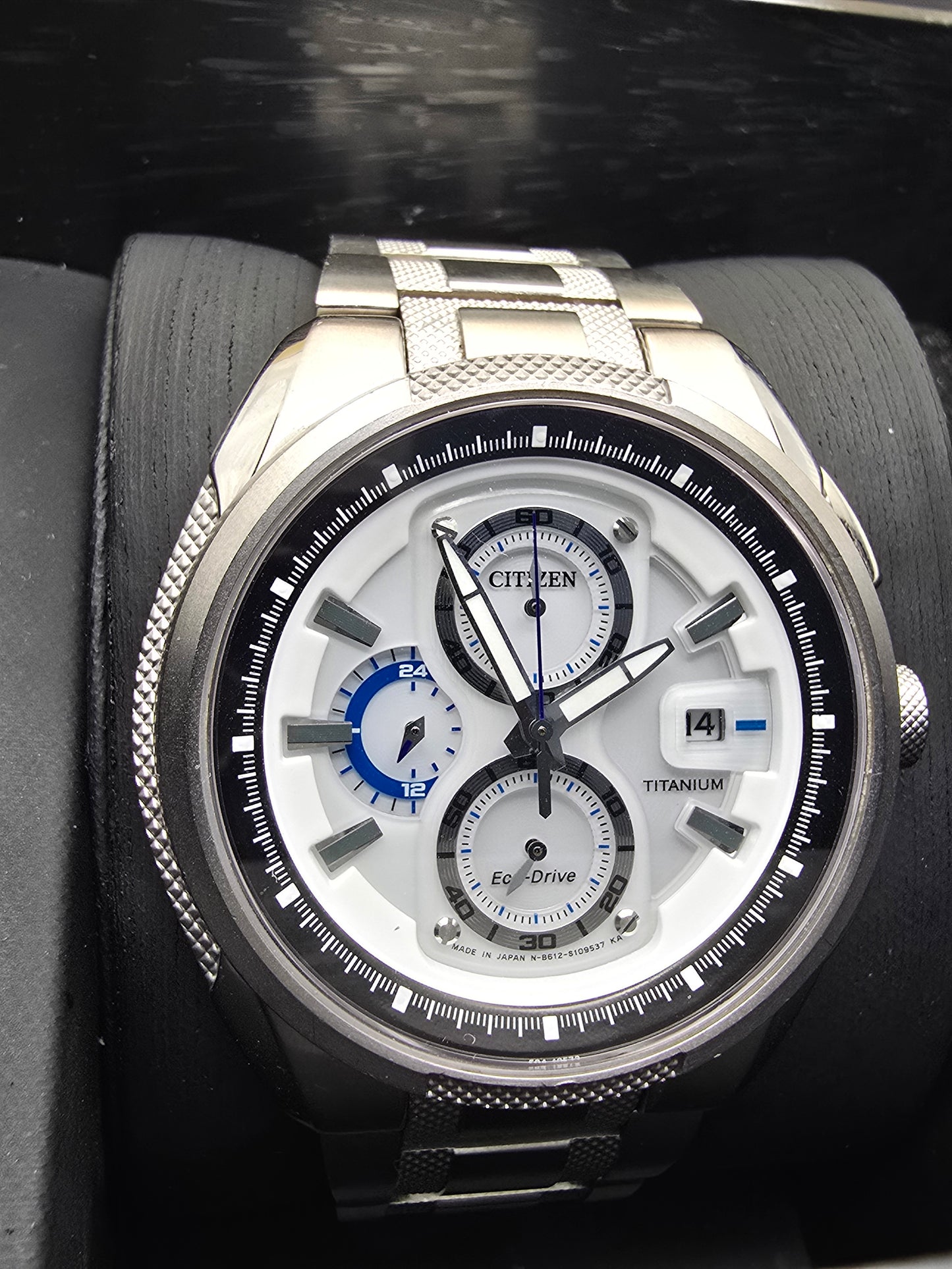 Citizen Super Titanium 42mm cutie originală