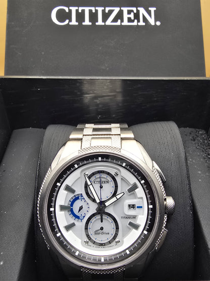 Citizen Super Titanium 42mm cutie originală