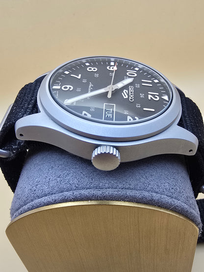 Seiko 5 Sports Field 39.3mm 11.2025 full set