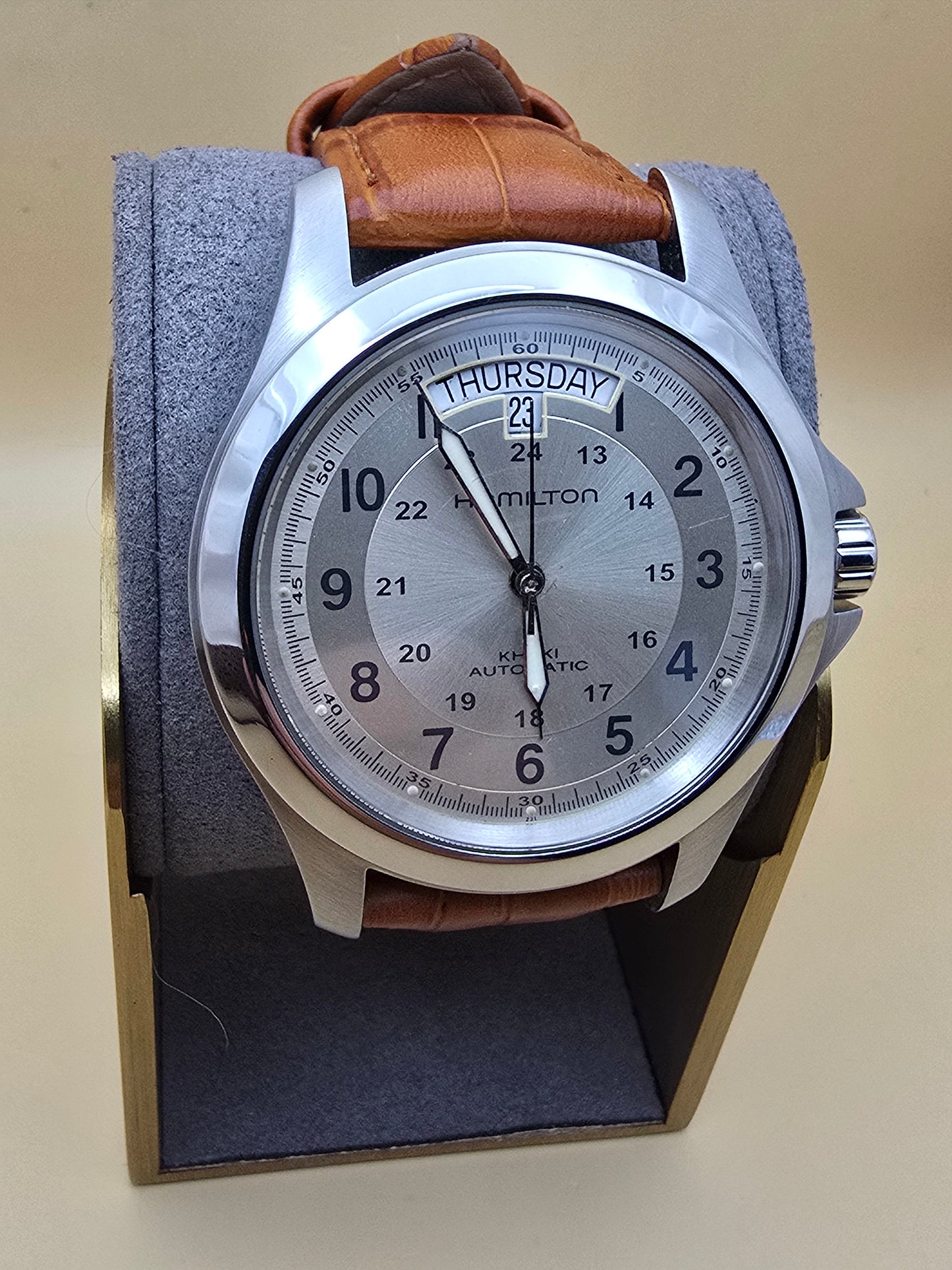 Hamilton Khaki Field King Day Date