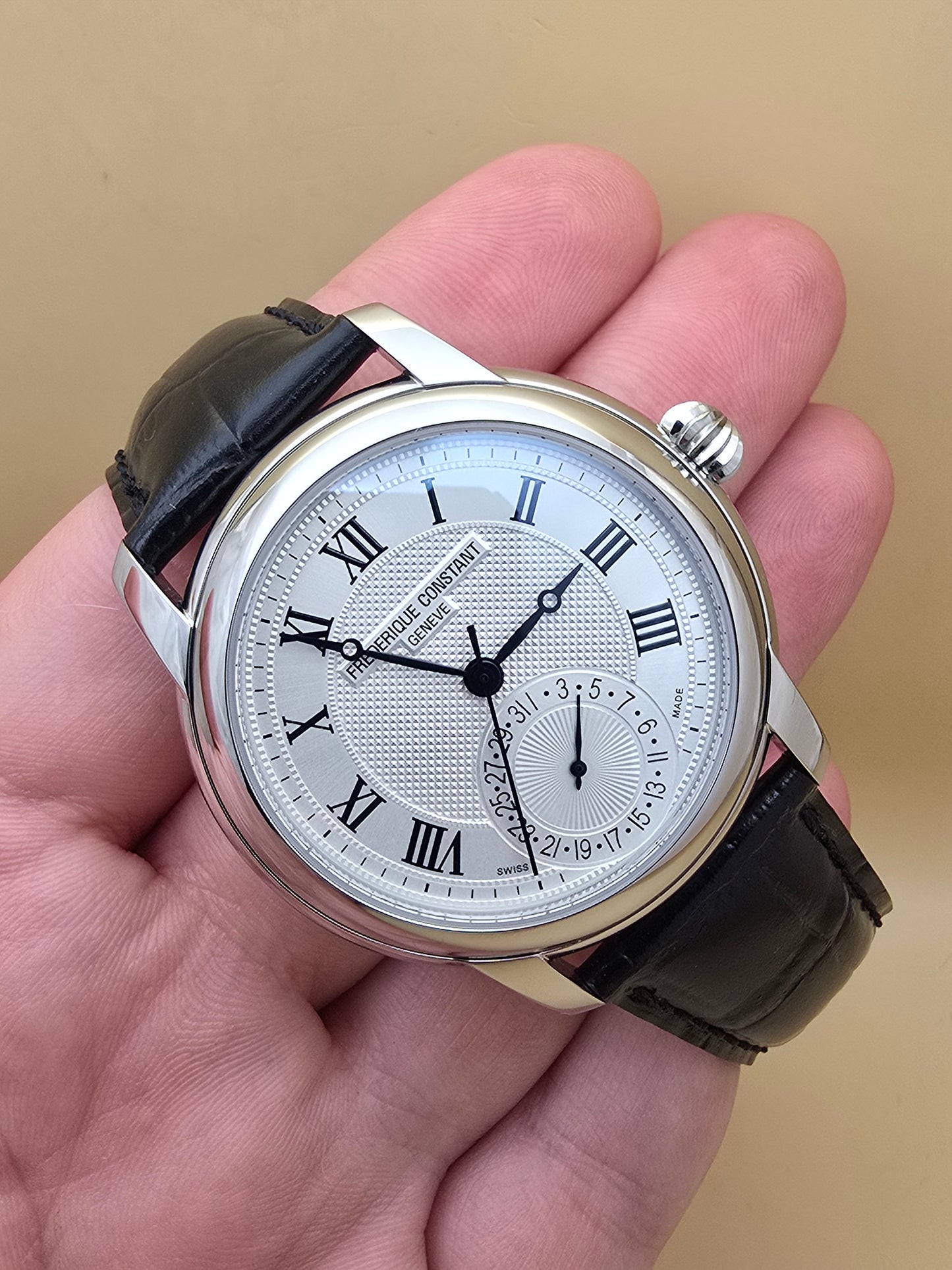 Frederique Constant Classics Manufacture 42mm cutie/supracutie/tag-uri