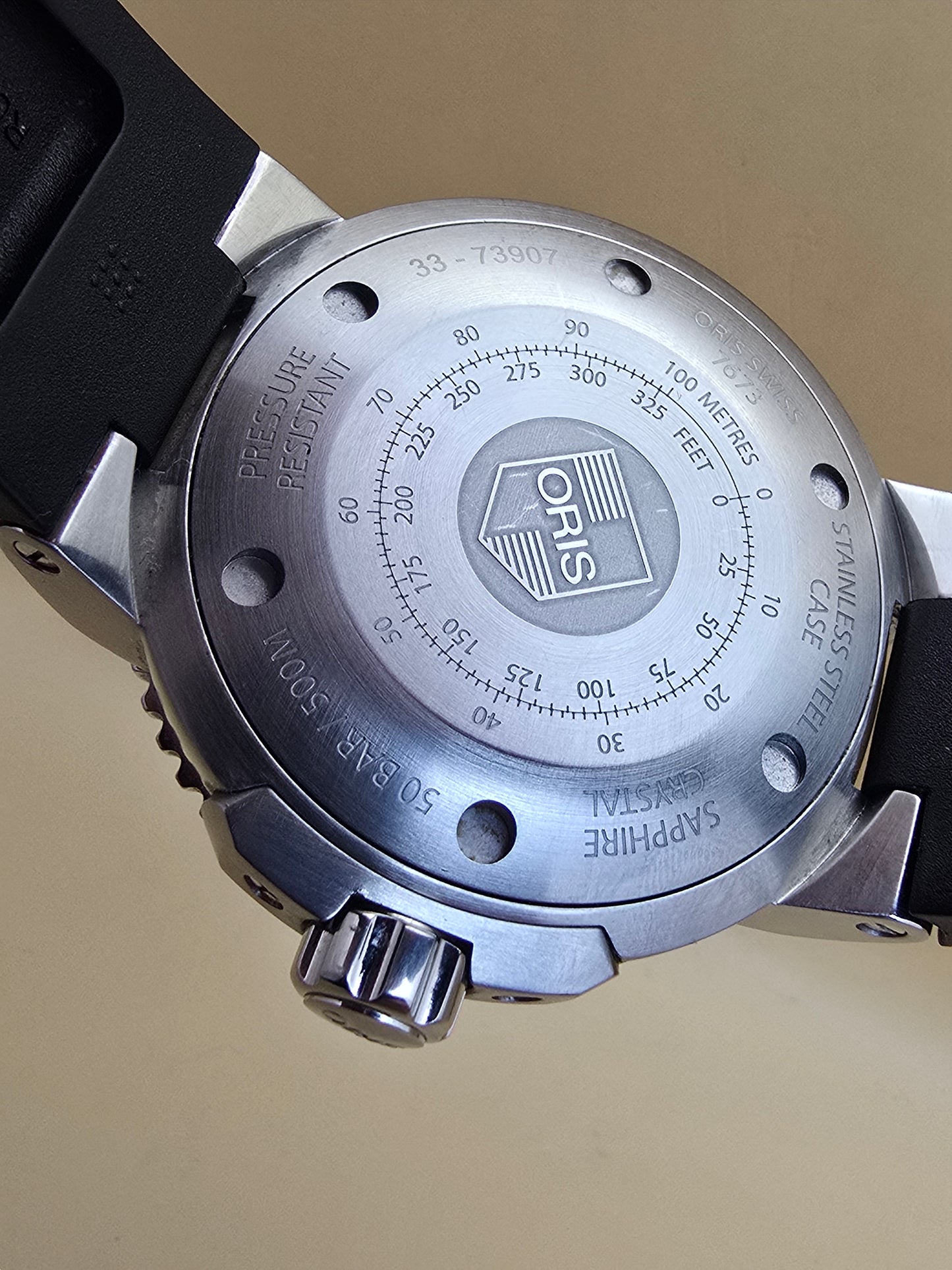 Oris Aquis Green Small Seconds 45.5mm full set