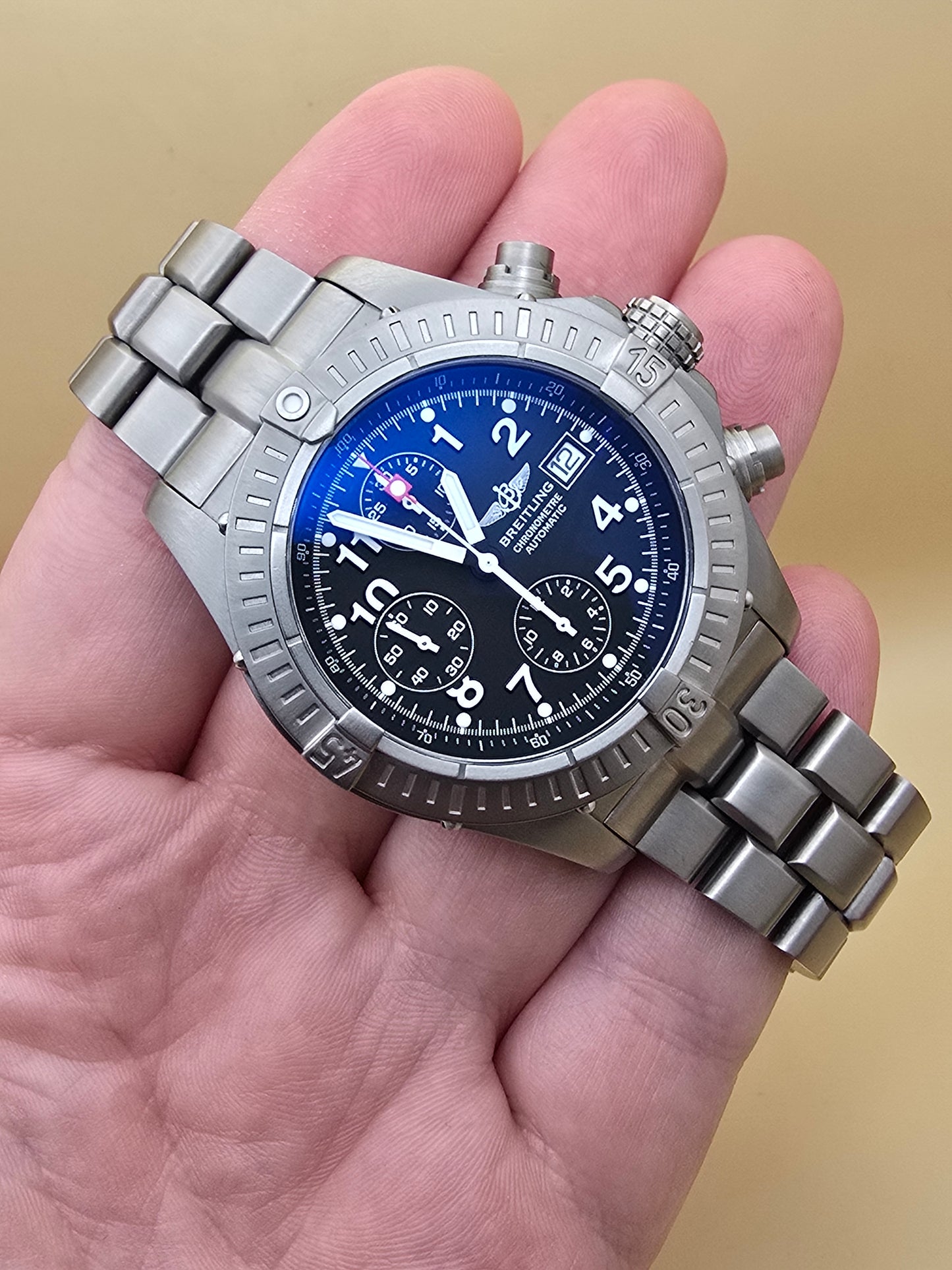 Breitling Avenger Chrono Titanium 44mm full set
