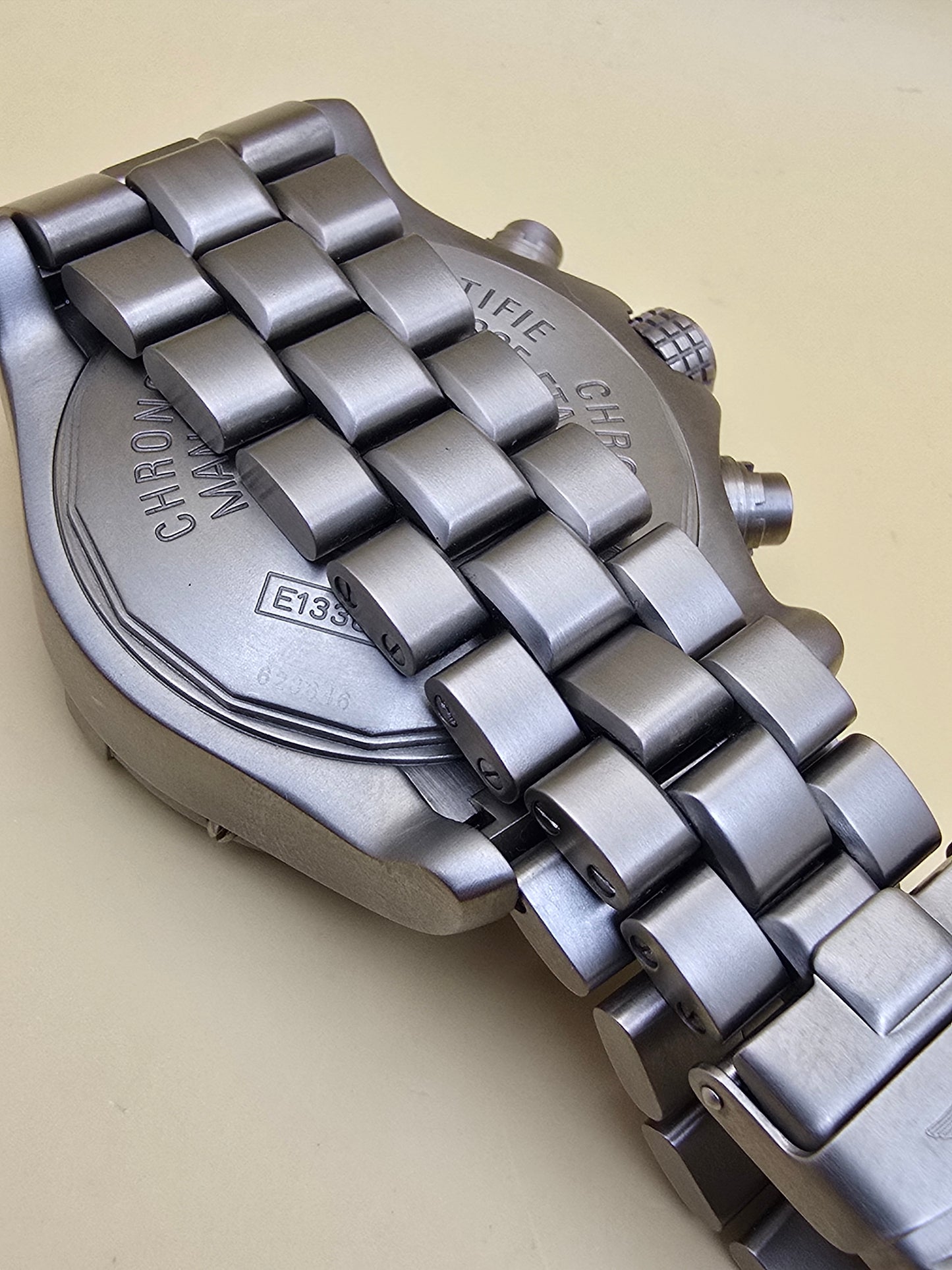 Breitling Avenger Chrono Titanium 44mm full set