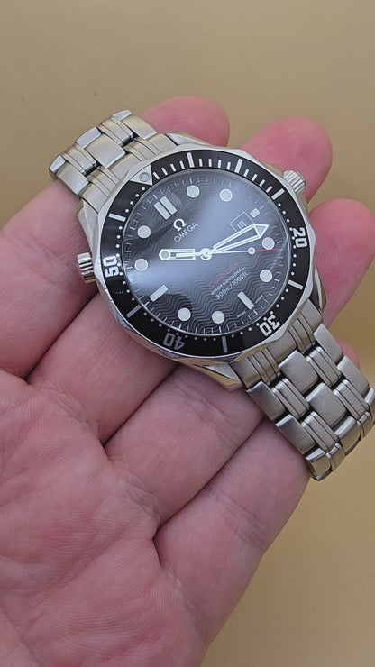 Omega Seamaster 300m Professional Red "Seamaster" 41mm