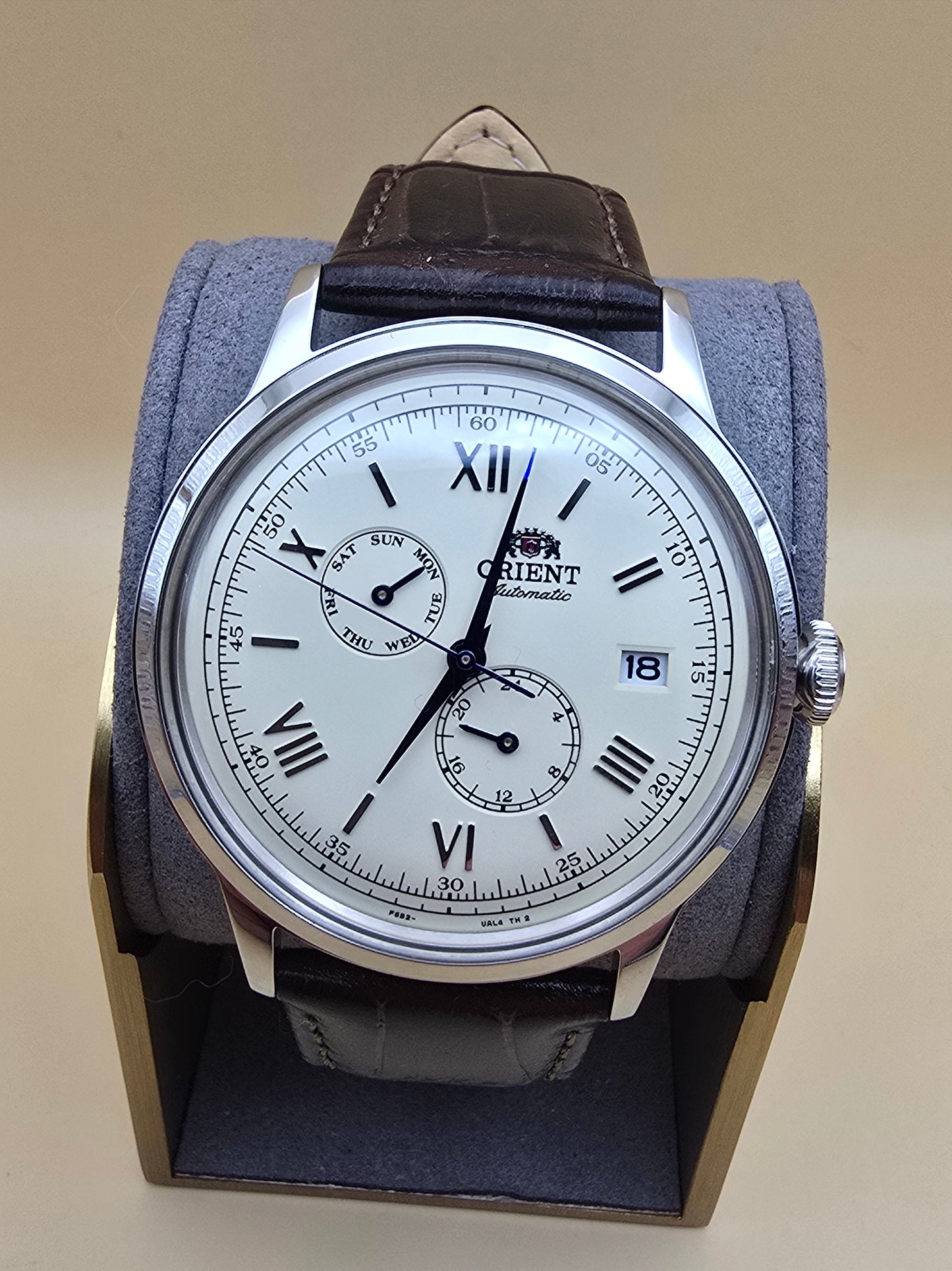 Orient Bambino Multi Dial nou
