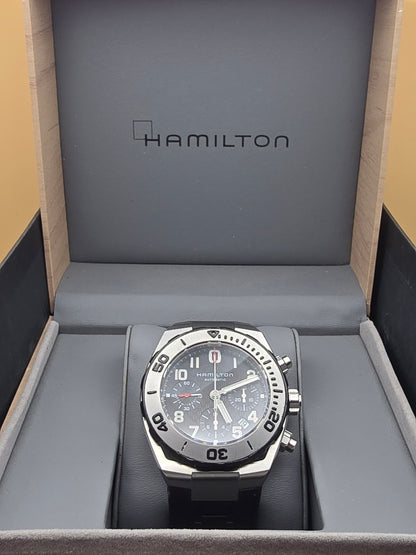 Hamilton Khaki Navy Sub Cronograph cutie