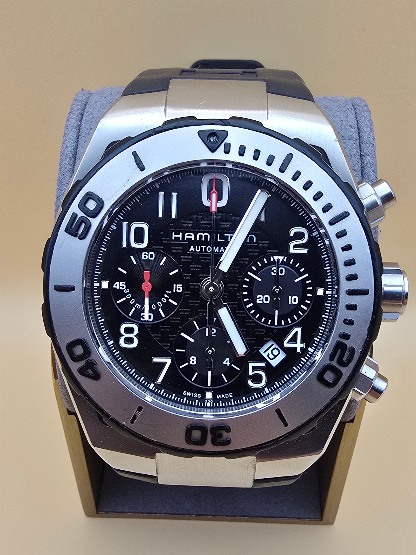 Hamilton Khaki Navy Sub Cronograph cutie