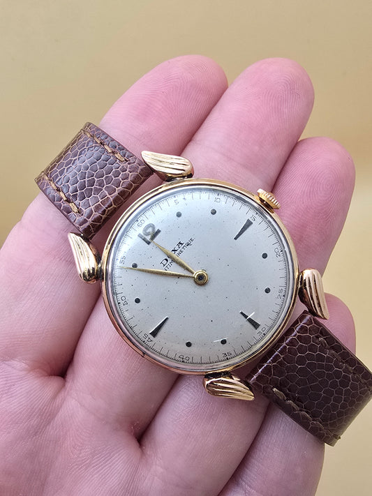 *Vintage* Doxa Cornes de Vache 36mm Aur 14K