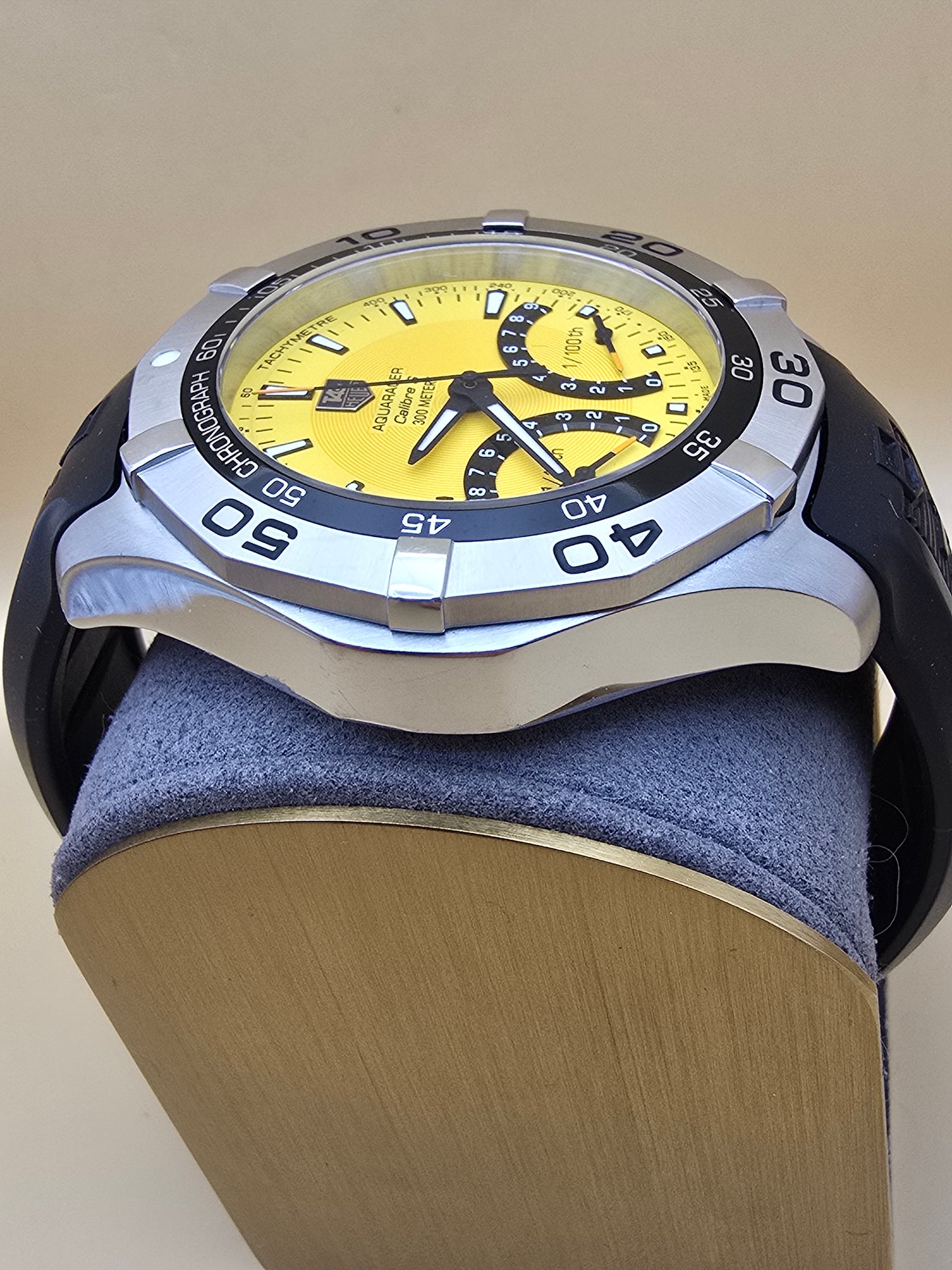TAG Heuer Aquaracer Yellow Caliber S 43mm full set
