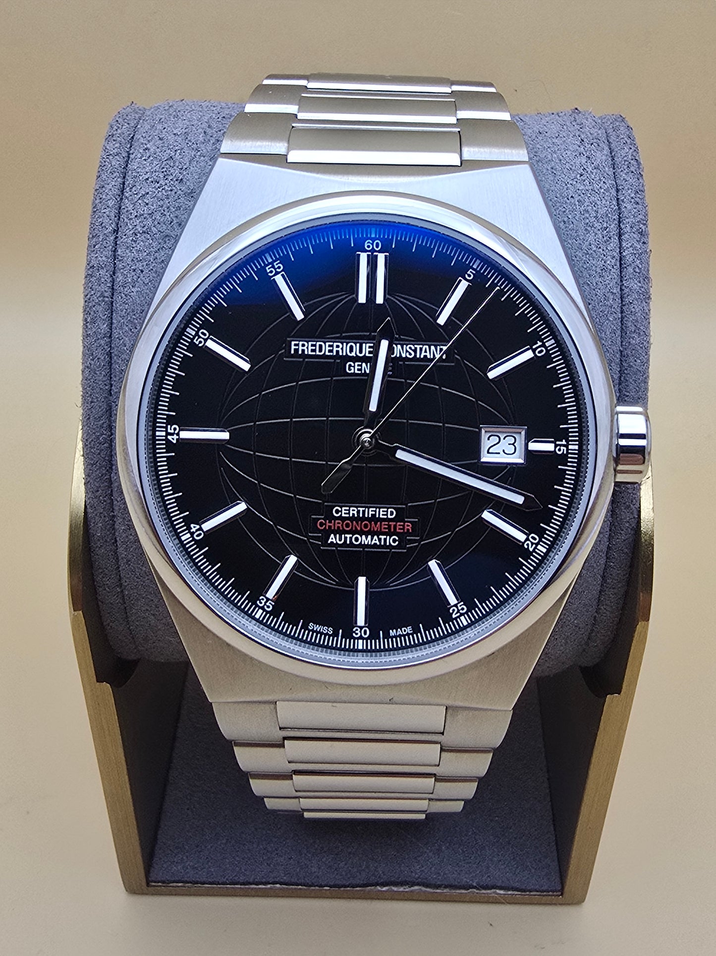 Frederique Constant HighLife Chronometer 39mm full set + extra curea rubber REZERVAT