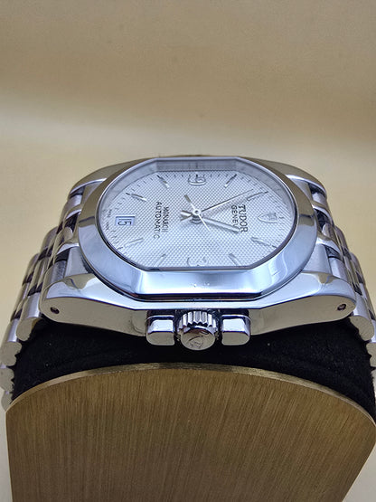 Tudor Monarch full set 2007 REZERVAT