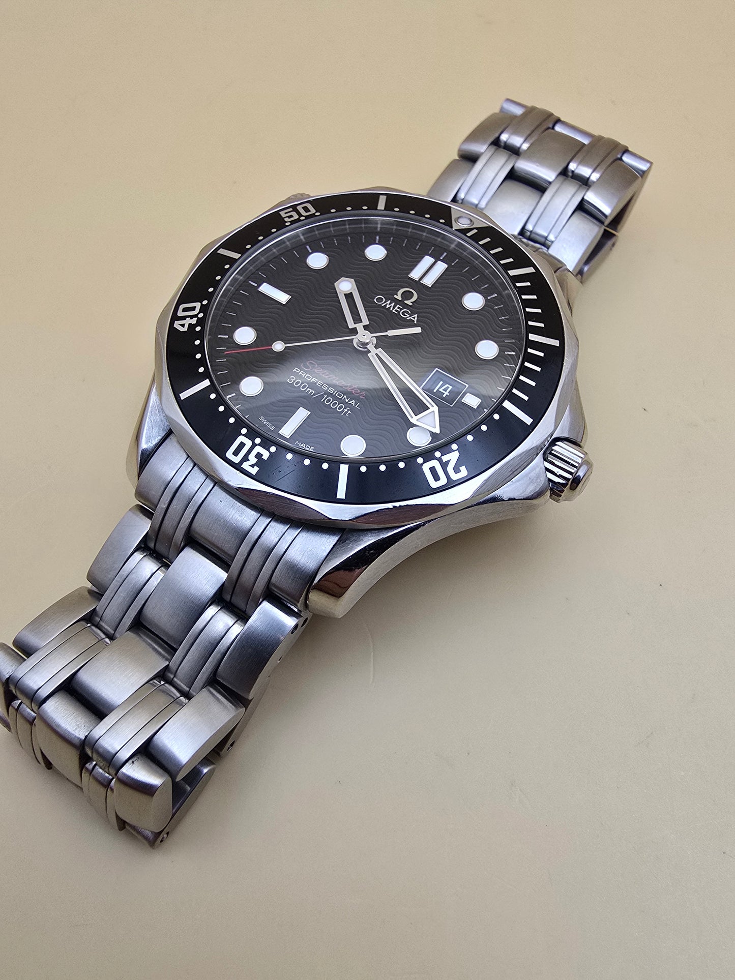 Omega Seamaster 300m Professional Red "Seamaster" 41mm