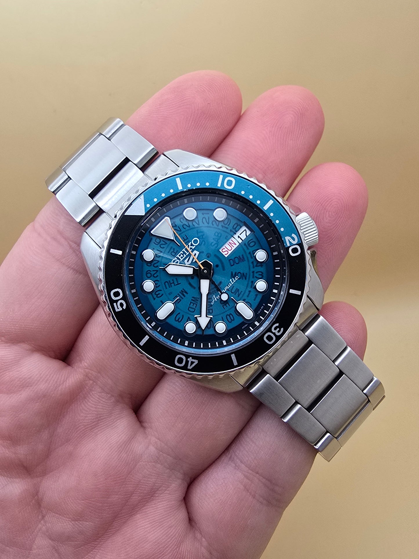 Seiko 5 Diver SKK 42mm cutie rezervat