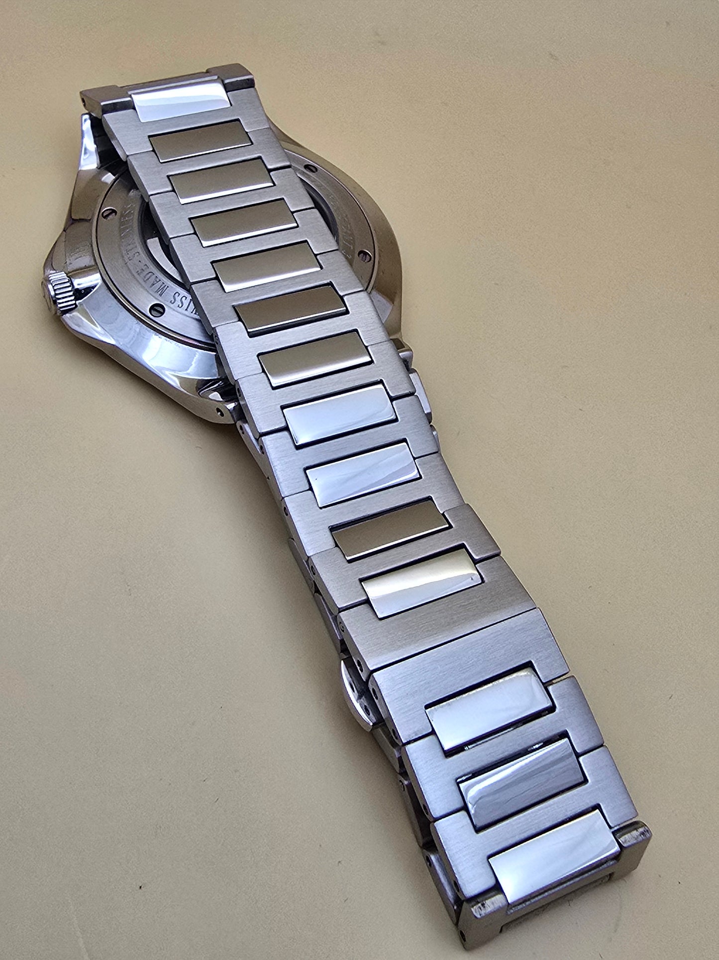 Claude Bernard Clasic Automatic 42mm cutie originală