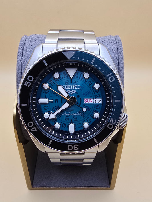 Seiko 5 Diver SKK 42mm cutie rezervat