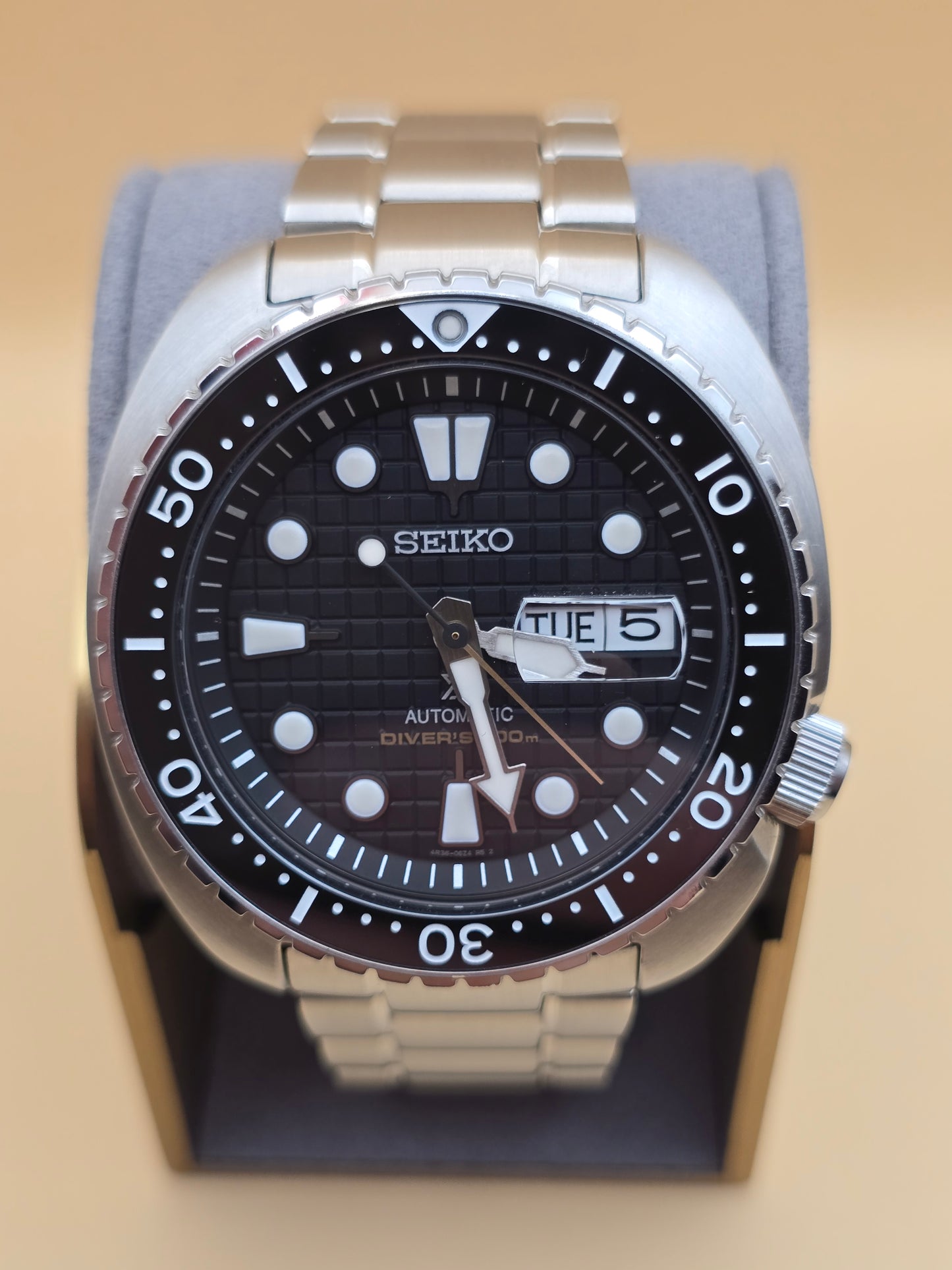 Seiko King Turtle Black Waffle