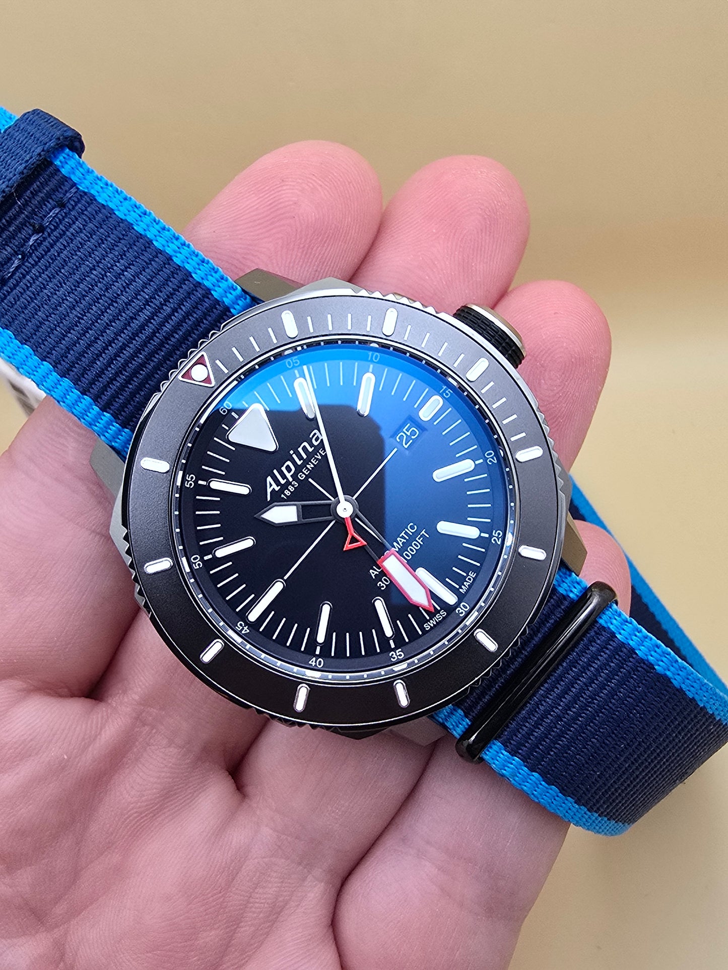 Alpina SeaStrong 300m 44mm nou