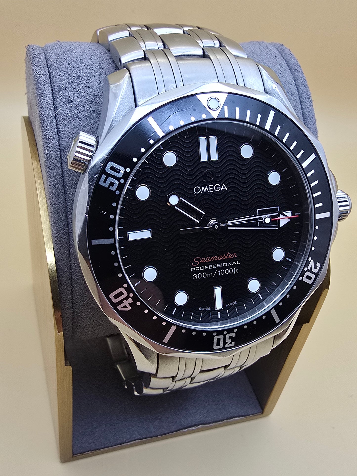 Omega Seamaster 300m Professional Red "Seamaster" 41mm