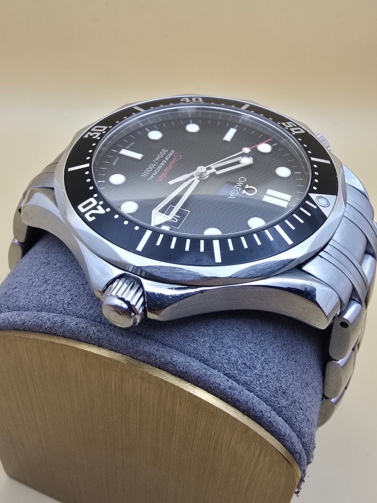 Omega Seamaster 300m Professional Red "Seamaster" 41mm