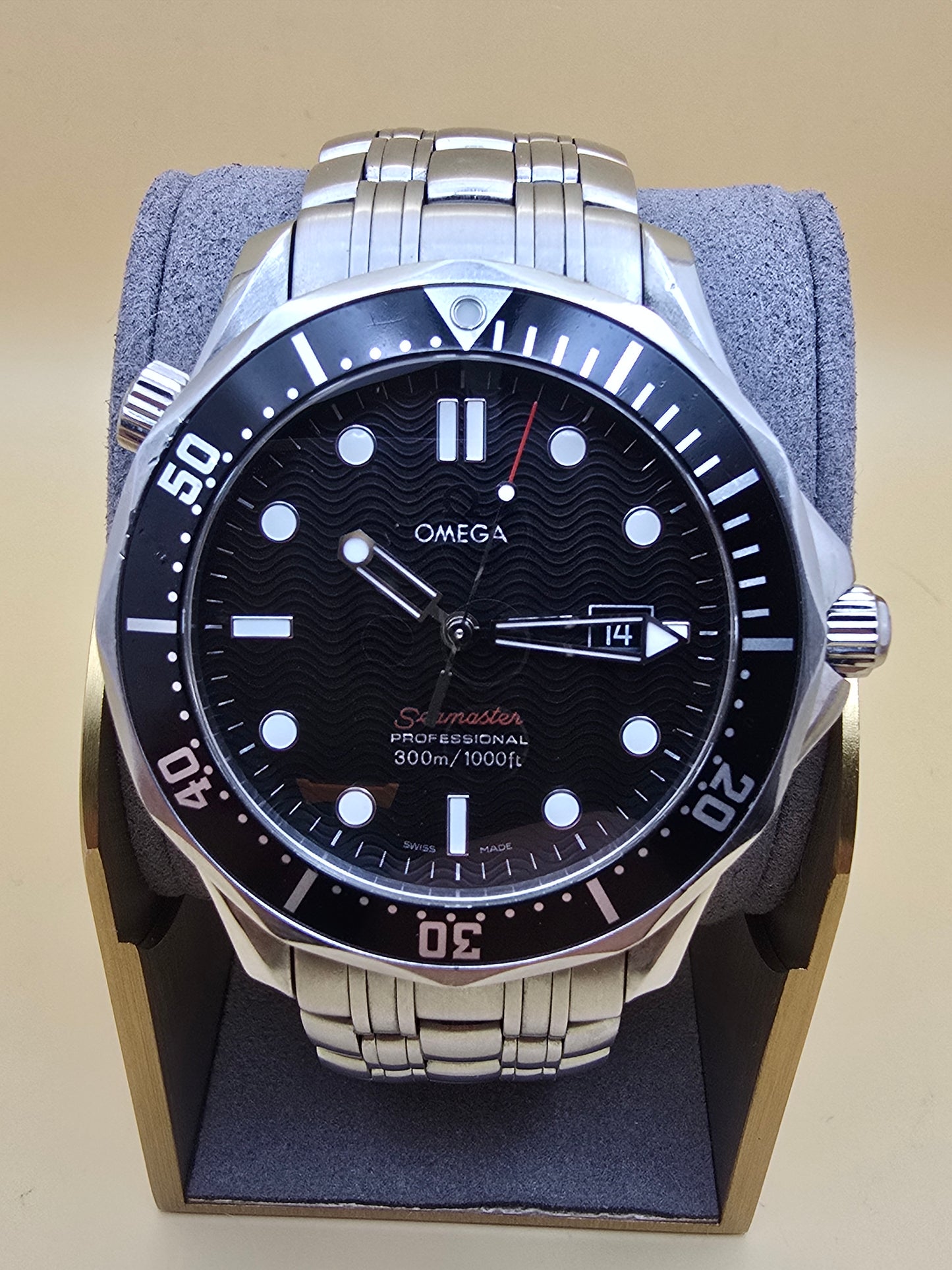 Omega Seamaster 300m Professional Red "Seamaster" 41mm
