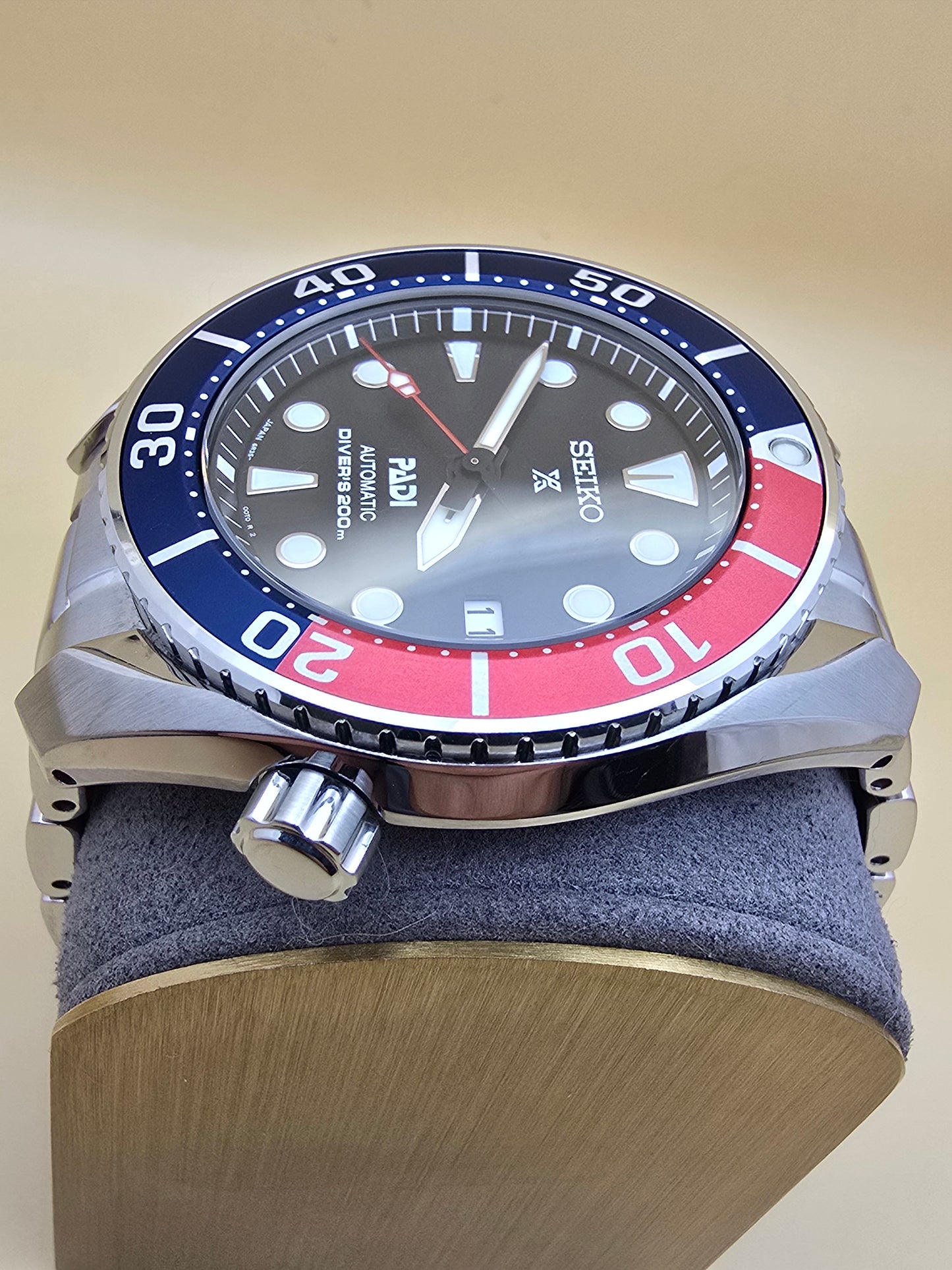 Seiko Sumo Pepsi 6R35 45mm full set 2024