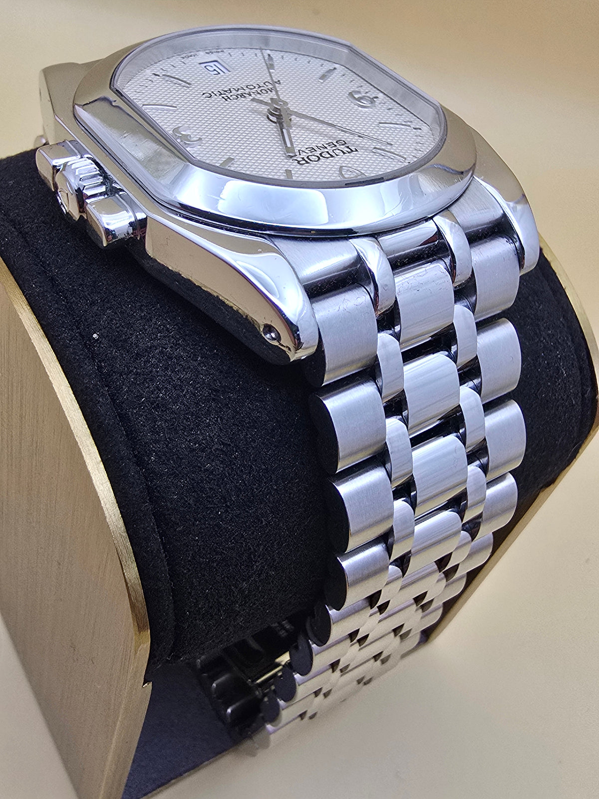 Tudor Monarch full set 2007 REZERVAT