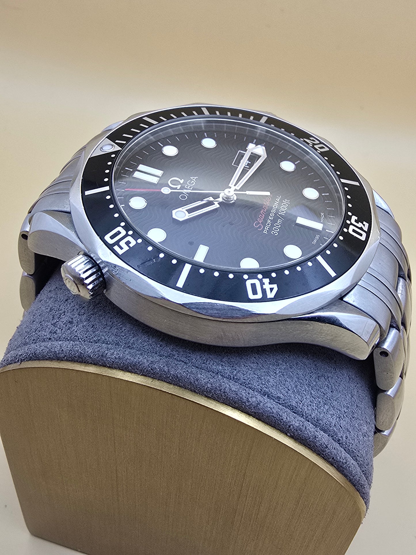 Omega Seamaster 300m Professional Red "Seamaster" 41mm
