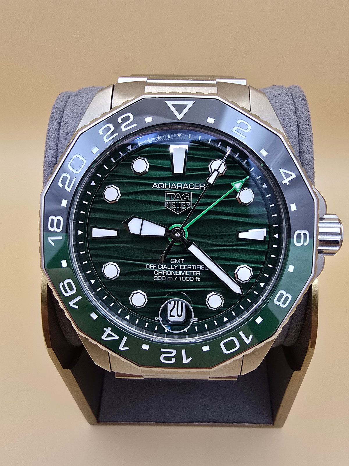 TAG Heuer Aquaracer Green GMT Ceramic 42mm full set 2025